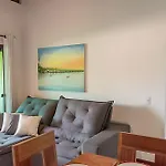 450M Praia De Taperapuan; Piscina; 2 Quartos; Wifi 300 Mbs; Churrasqueira; Estacionamento Gratuito 1 Carro