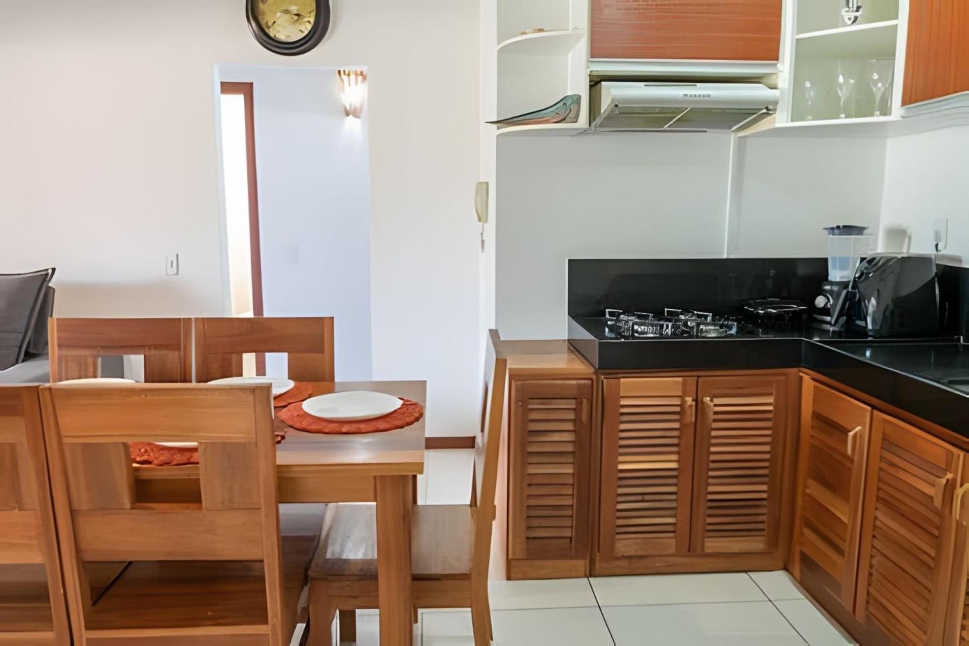 Taperapuan Apartment: Beachside Retreat With Pool And Bbq Casa de férias
